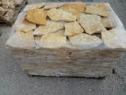 PIETRA TRANI 1/2 GIALLO RETROSEGATA